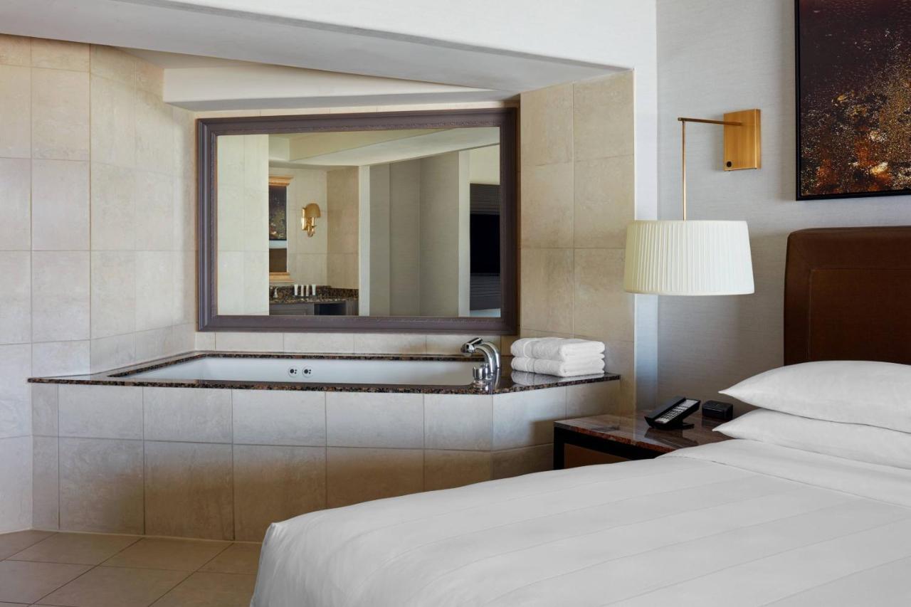 Marriott Fallsview & Hotel 4*