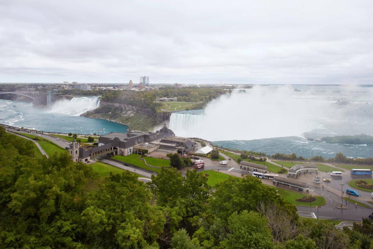 Marriott Fallsview & 4* Niagara Falls
