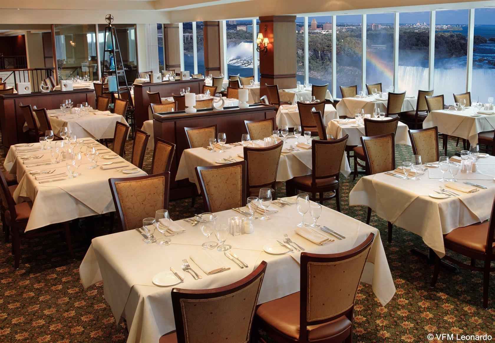 Marriott Fallsview & Hotel Niagara Falls